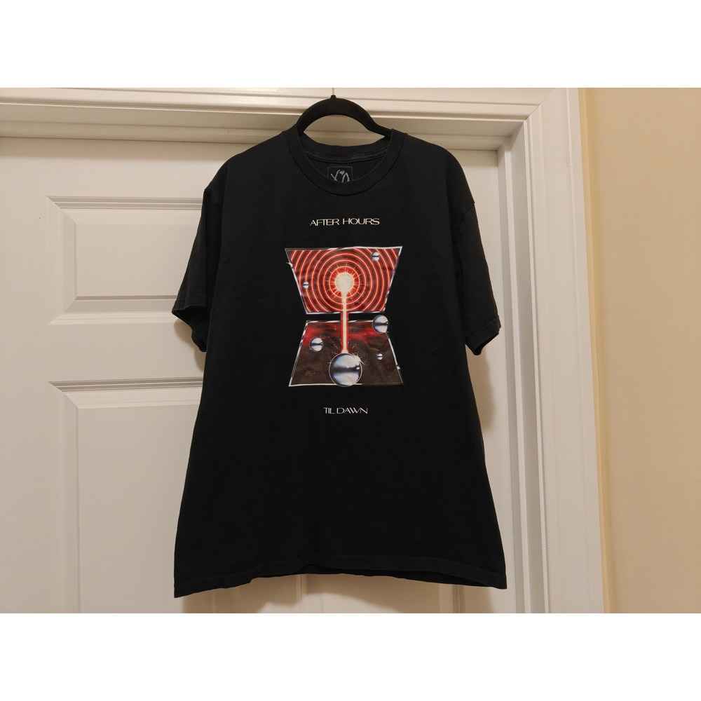 The Weeknd After Hours Til Dawn 2022 Tour T-Shirt Mens Large Black XO Graphic